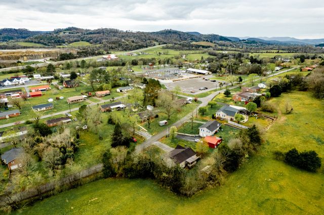 103 Hillview Dr, Woodbury, TN 37190