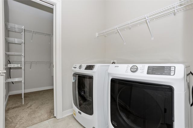 10922 Westport Drive, West Des Moines, IA 50266