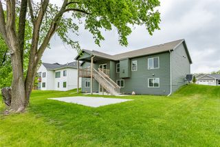 10922 Westport Drive, West Des Moines, IA 50266