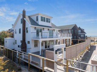 105 Clipper Road, Corneille Estates, NY 11770