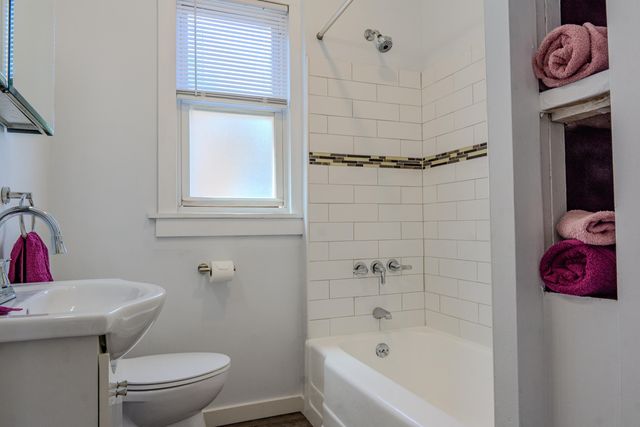 2006 Superior Avenue, Whiting, IN 46394