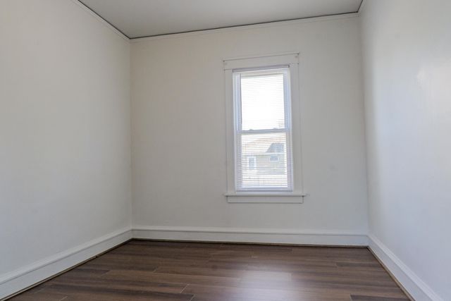 2006 Superior Avenue, Whiting, IN 46394