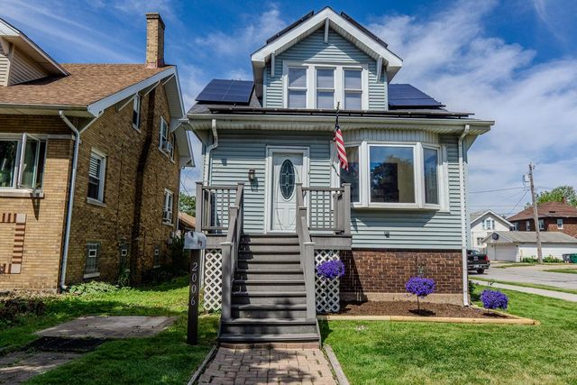 2006 Superior Avenue, Whiting, IN 46394