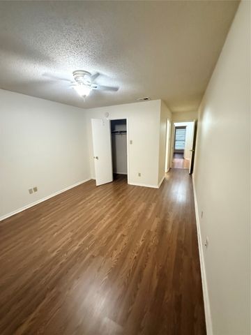 5728 Cancun Drive, North Richland Hills, TX 76180