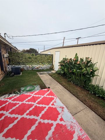 5728 Cancun Drive, North Richland Hills, TX 76180