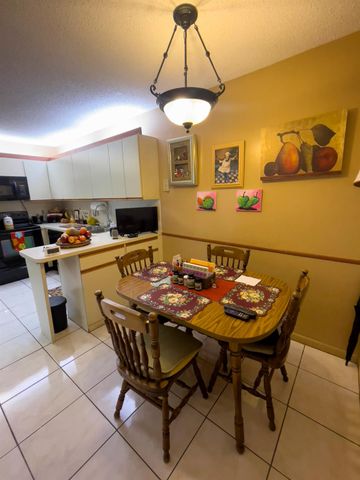 6768 10th Avenue N 115, Lake Worth, FL 33467