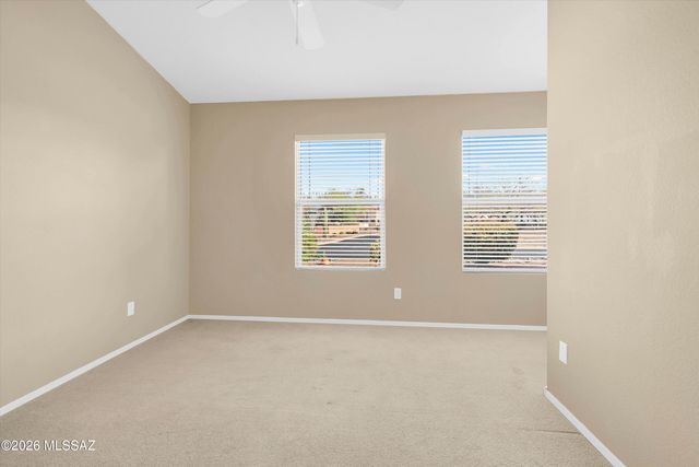 1908 E Cliff Swallow Trail, Green Valley, AZ 85614