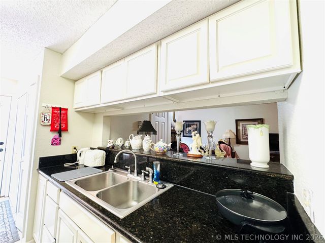 6371 S 80th East Avenue 6H, Tulsa, OK 74133