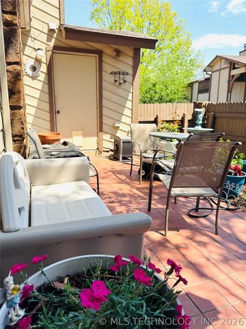 6371 S 80th East Avenue 6H, Tulsa, OK 74133