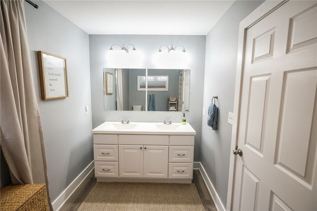 325 Faber Street, Reserve, PA 15214