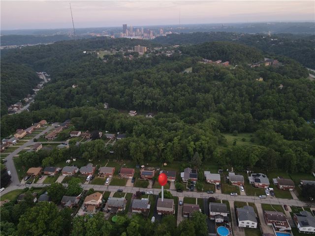 325 Faber Street, Reserve, PA 15214