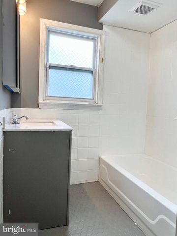 2611 WASHINGTON AVE, Claymont, DE 19703