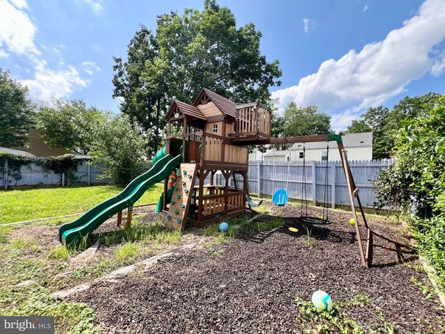 2611 WASHINGTON AVE, Claymont, DE 19703