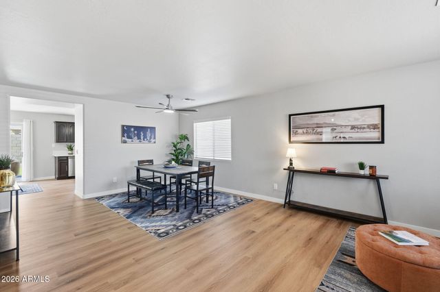 11534 W LONGLEY Lane, Youngtown, AZ 85363
