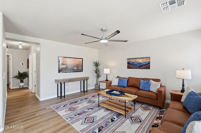 11534 W LONGLEY Lane, Youngtown, AZ 85363