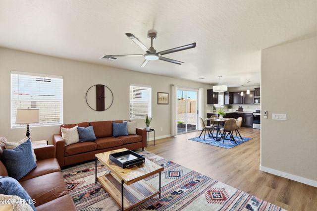11534 W LONGLEY Lane, Youngtown, AZ 85363