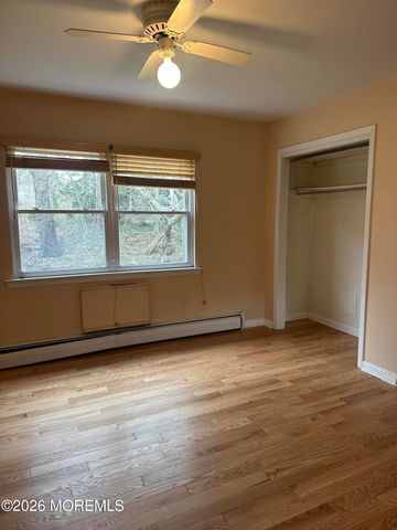 26 King James Lane, Atlantic Highlands, NJ 07716