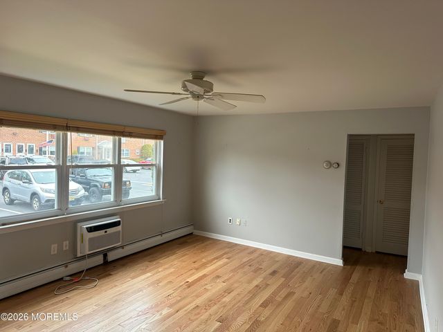 26 King James Lane, Atlantic Highlands, NJ 07716