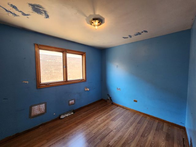 3905 W 71st Street, Chicago, IL 60629