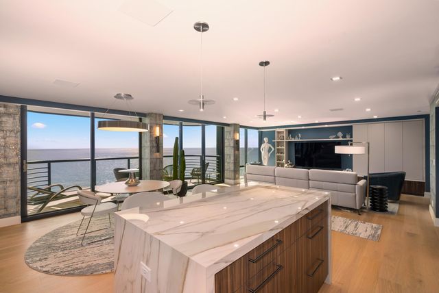 250 S Ocean Boulevard Penthouse F, Boca Raton, FL 33432