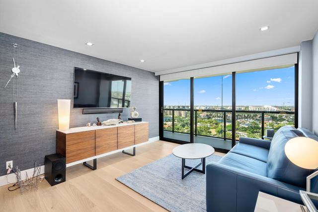 250 S Ocean Boulevard Penthouse F, Boca Raton, FL 33432