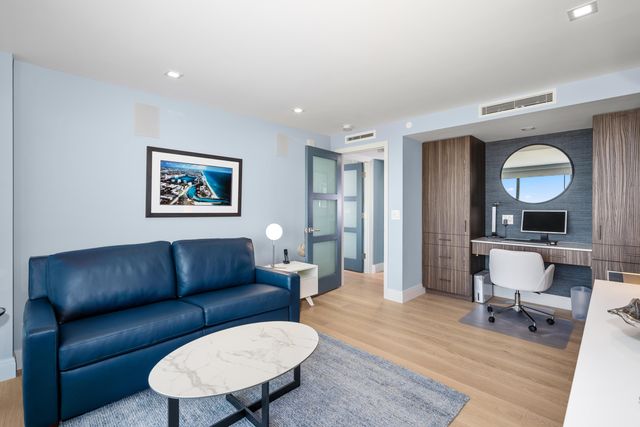 250 S Ocean Boulevard Penthouse F, Boca Raton, FL 33432