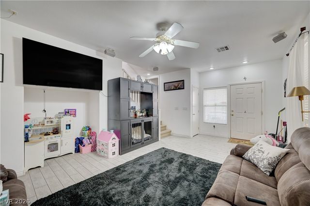 6837 Silver Eagle Avenue, Las Vegas, NV 89122