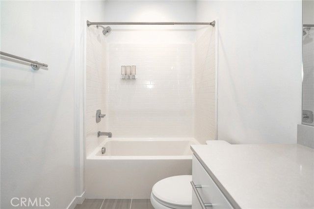 337 Placemark, Irvine, CA 92614