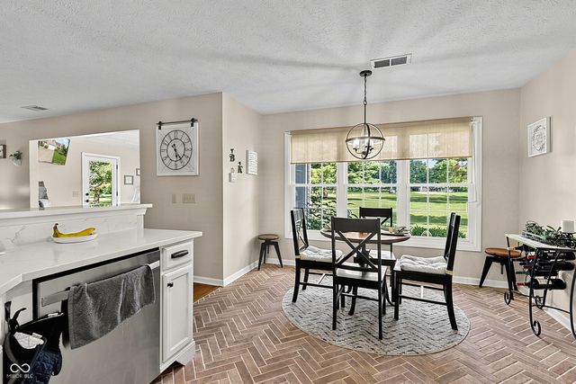 4838 Ashbrook Drive, Noblesville, IN 46062