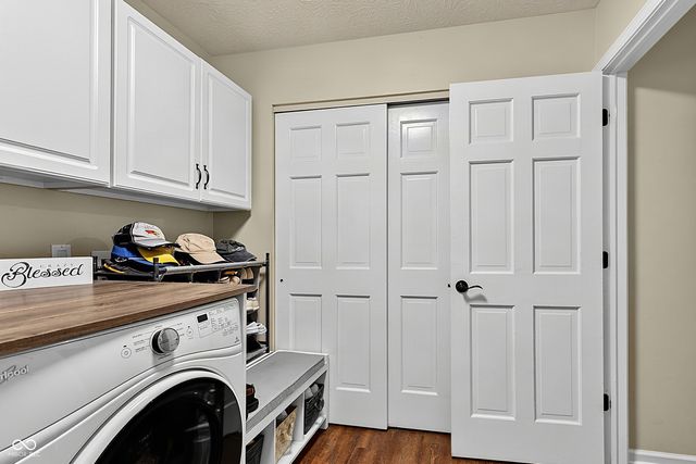 4838 Ashbrook Drive, Noblesville, IN 46062