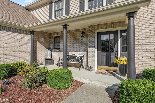 4838 Ashbrook Drive, Noblesville, IN 46062