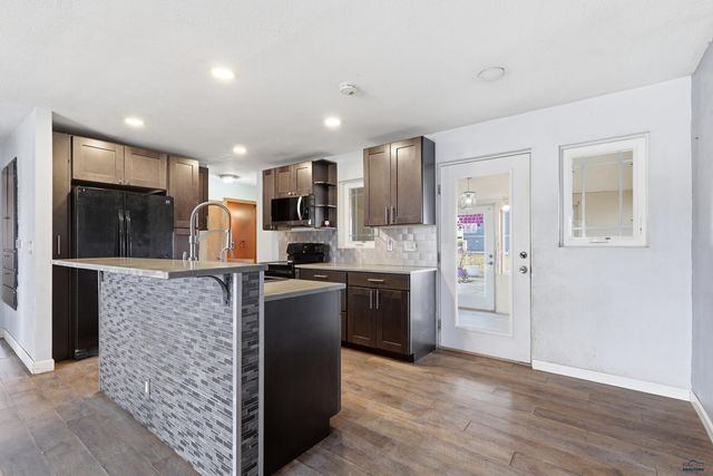 6600 MEADOW ROSE LN, Black Hawk, SD 57718