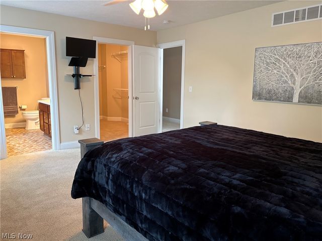 147 Quartz Avenue, Peninsula, OH 44264