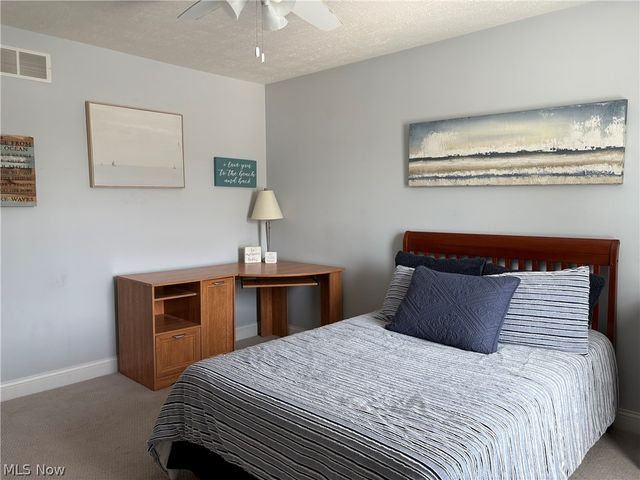 147 Quartz Avenue, Peninsula, OH 44264