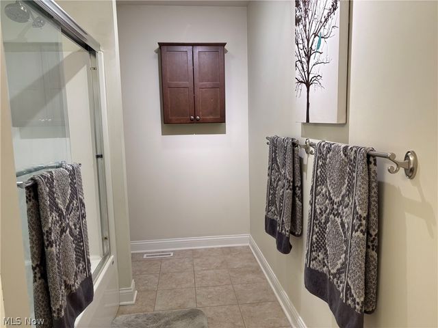 147 Quartz Avenue, Peninsula, OH 44264