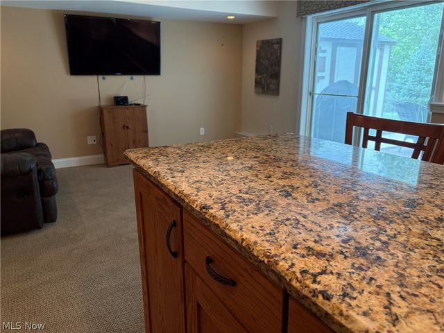 147 Quartz Avenue, Peninsula, OH 44264