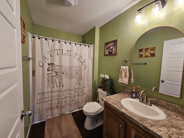 1864 S 700 E Road, Marion, IN 46953