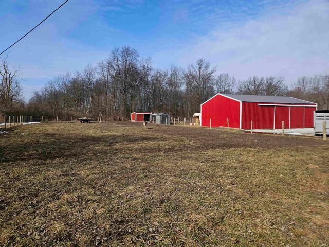 1864 S 700 E Road, Marion, IN 46953