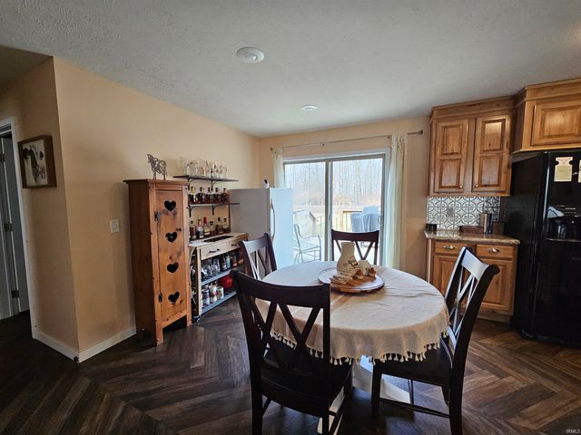 1864 S 700 E Road, Marion, IN 46953