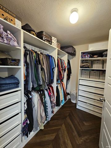 1864 S 700 E Road, Marion, IN 46953