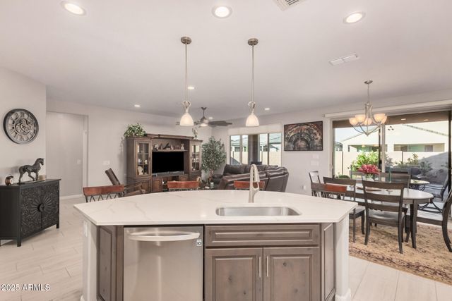 5656 W POSSE Drive, Eloy, AZ 85131