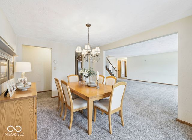 2111 Round Barn Road, Anderson, IN 46017