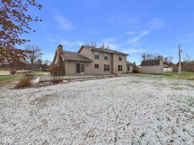 2111 Round Barn Road, Anderson, IN 46017