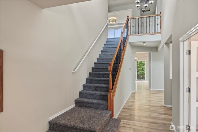 18009 36th Avenue E, Tacoma, WA 98446