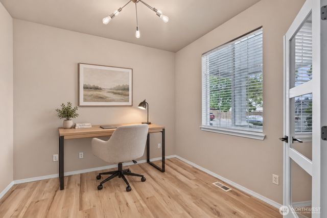 18009 36th Avenue E, Tacoma, WA 98446