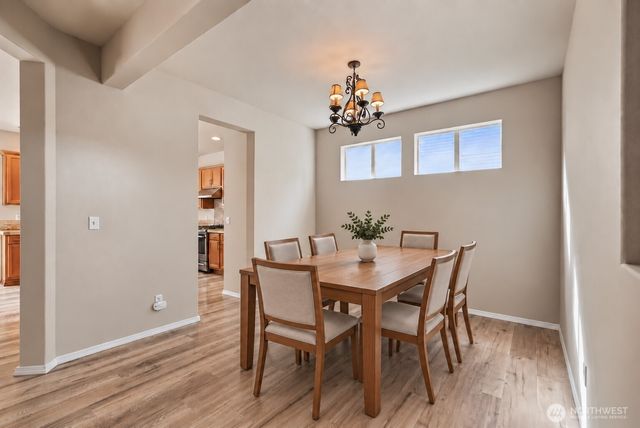 18009 36th Avenue E, Tacoma, WA 98446