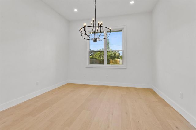 1806 De Milo Drive, Houston, TX 77018