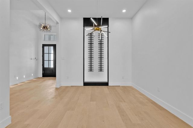 1806 De Milo Drive, Houston, TX 77018