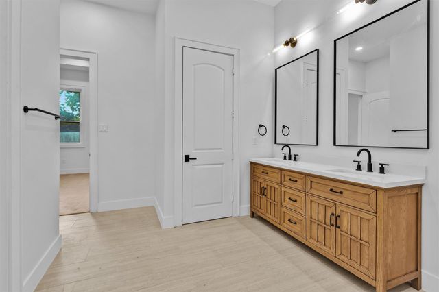 1806 De Milo Drive, Houston, TX 77018