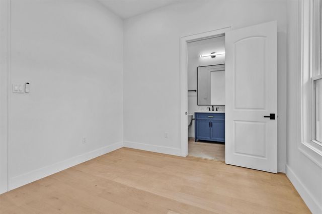 1806 De Milo Drive, Houston, TX 77018